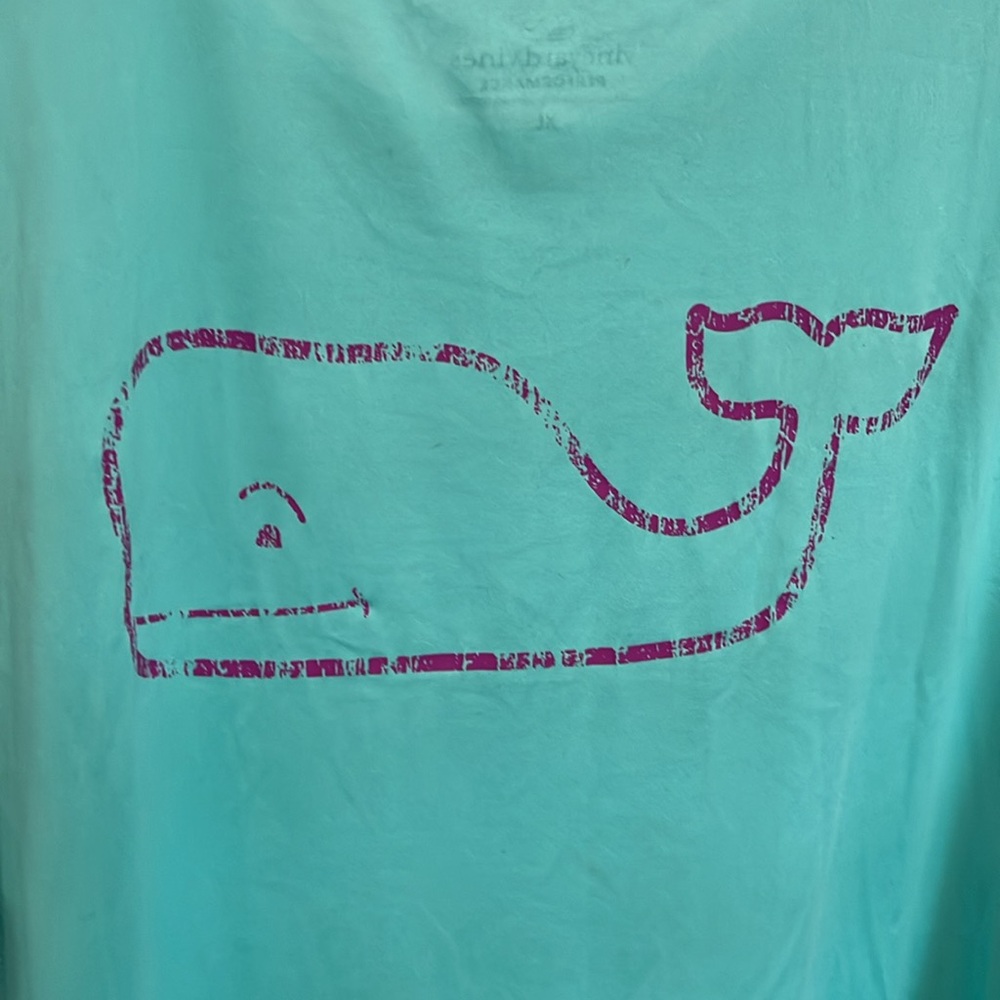 Vineyard Vines T shirt - Picture 6 of 8